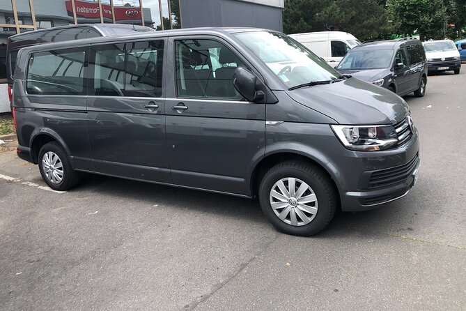 Private Transfer From the City of Paris to Roissy CDG Airport - Visual Representation of the Service