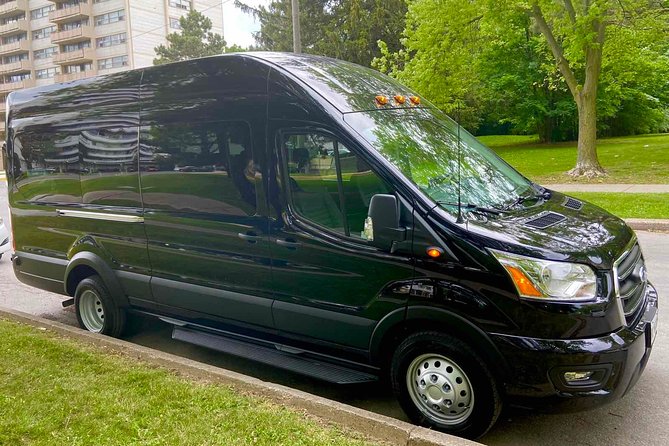 Private Transfer From Toronto City to Toronto Pearson Airport - Meeting and Pickup