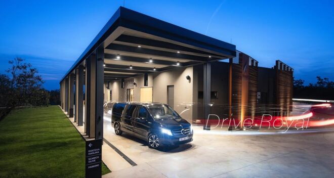 Private Transfer From Trieste Airport to Rovinj - Communication Channels
