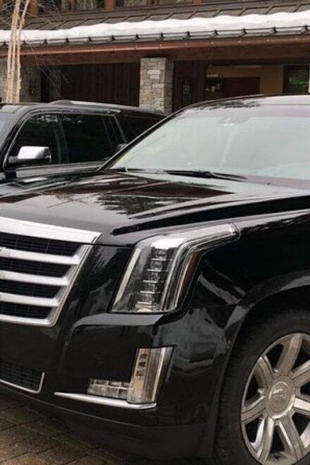 Private Transfer From Vancouver Airport to Downtown - Personalized Meet and Greet