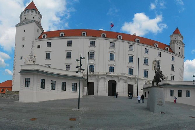 Private Transfer From Vienna to Budapest With Bratislava Visit - Check Availability and Reserve Now