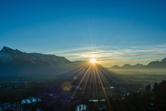 Private Transfer From Vienna to Salzburg With 3h Sightseeing Stop in Hallstatt - Frequently Asked Questions