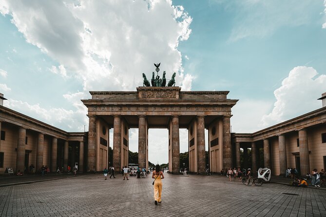 Private Transfer From Warsaw to Berlin With 2 Hours for Sightseeing - Good To Know
