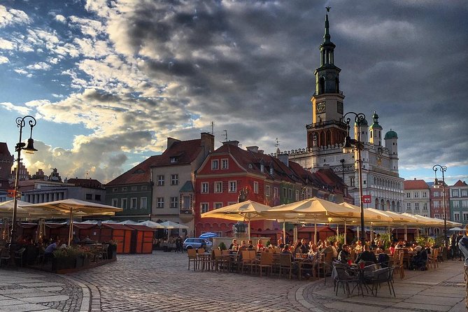 Private Transfer From Warsaw to Berlin With 2 Hours for Sightseeing - Pricing and Reservations