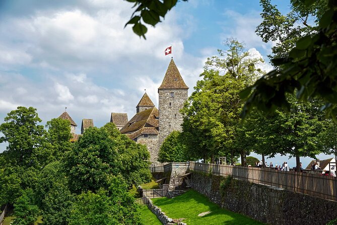 Private Transfer From Zermatt To Zurich With Stops - Price and Group Size