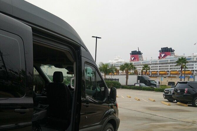 Private Transfer Galveston to IAH Airport & Houston City for 10 - Who Should Consider This Service?