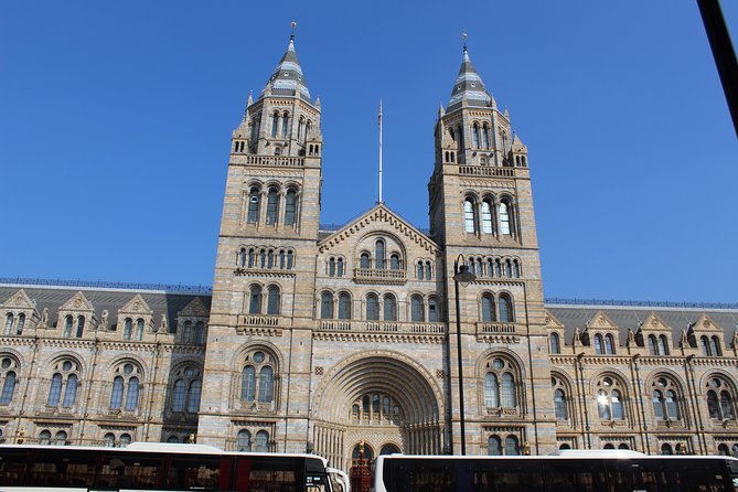 Private Transfer: Gatwick to Heathrow Airport via London Attractions - Common Questions