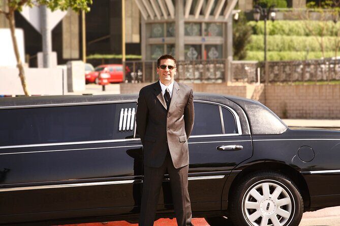 Private Transfer in a Luxury Vehicle to and/or from HOU and IAH - Why This Transfer Might Be Perfect for You