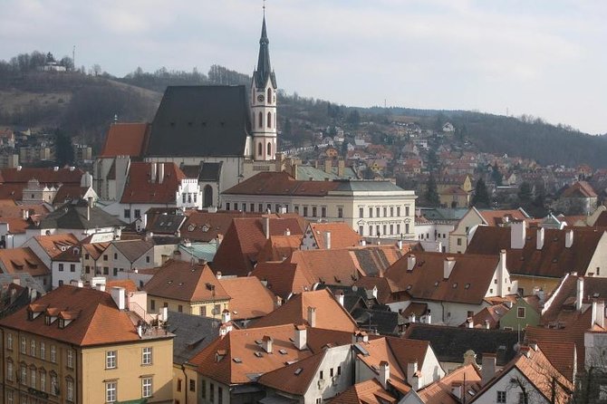 Private Transfer in a Sanitized Car Prague to Vienna With 2h Stop Cesky Krumlov - What to Expect