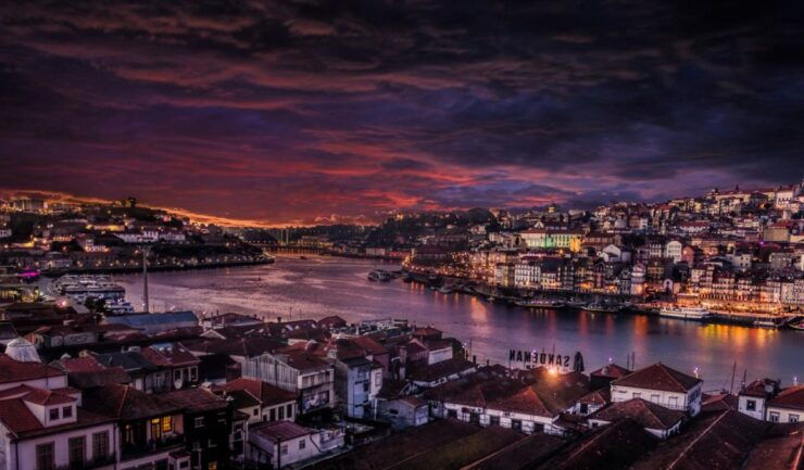 Private Transfer in and Out of Porto - Experience