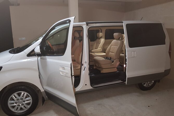 Private Transfer in Seychelles - Drop-off Point: Seychelles