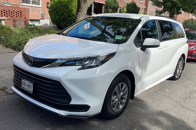 Private Transfer: Laguardia Airport to Manhattan Up to 6pax - The Experience in Detail