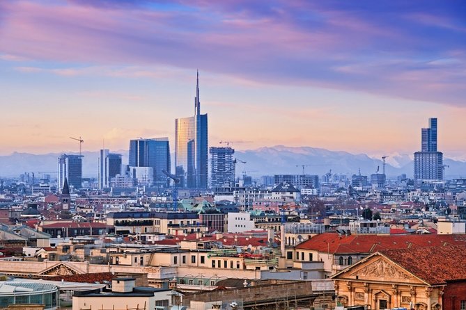 Private Transfer: Lake Como to Milan Airport MXP in Business Car - Price and Booking