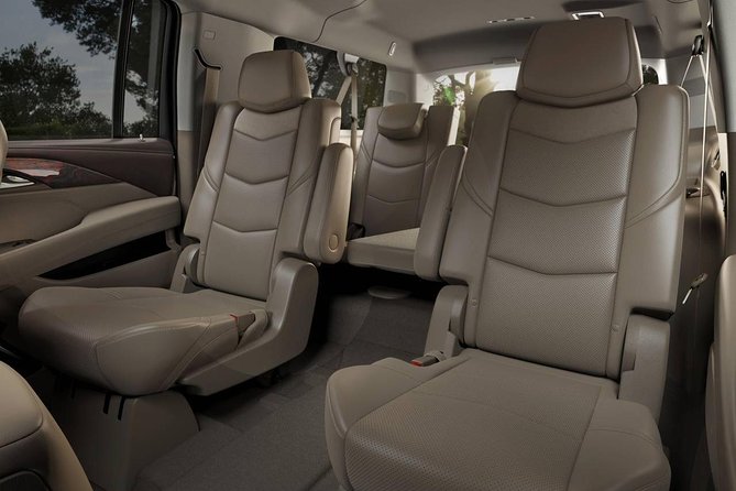 Private Transfer: LAS Vegas to LAS Airport by Luxury SUV or Limousine up to 8 P - The Sum Up