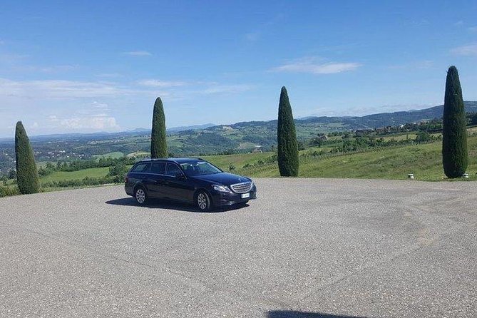 Private Transfer: London to London Luton Airport (LTN) - Directions