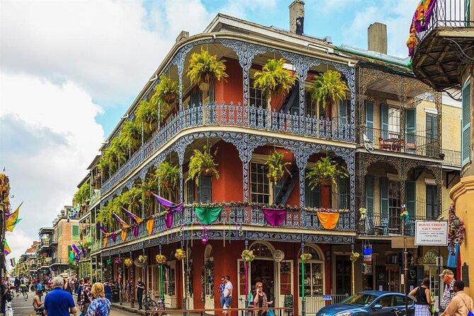 Private Transfer: Louis Armstrong Airport MSY to New Orleans in Business Car - Service Details