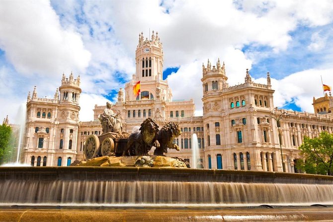 Private Transfer: Madrid Airport MAD to Madrid in Business Car - Overview and Booking Details