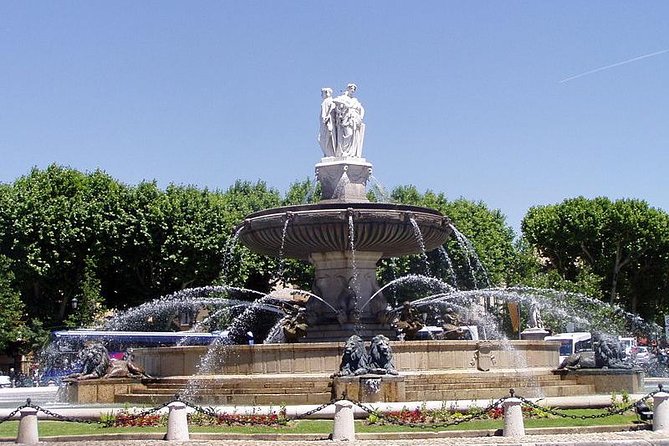 Private Transfer: Marseille Airport to / From Aix-En-Provence (And Vicinity) - Services Included