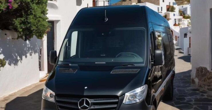 Private Transfer: Mykonos Old Port to Airport With Mini Bus - Transportation Experience