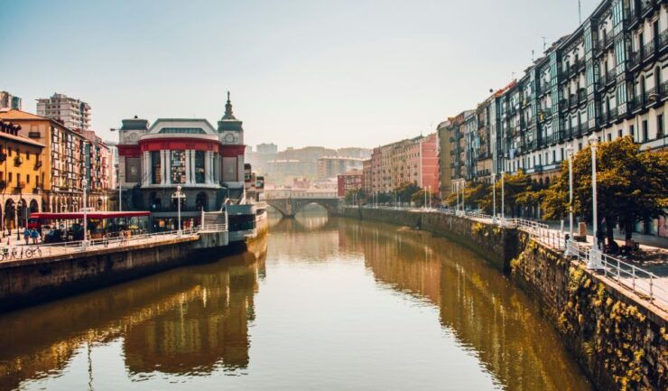 Private Transfer on Arrival and Departure in Bilbao - Benefits of Private Arrival Transfers