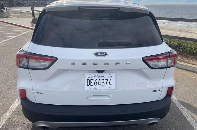 Private transfer on the LAX Airport in Los Angeles - The Vehicle: Spacious and Well-Equipped