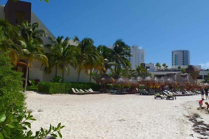 Private Transfer (One Way) Cancun And Hotel Zone (1-8 Passengers) - The Sum Up