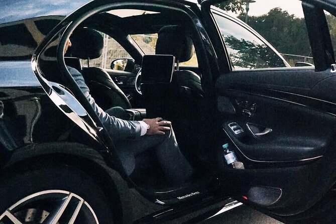 Private Transfer: Paris Airport CDG to Paris City in Business Car - Reviews and Ratings From Satisfied Customers