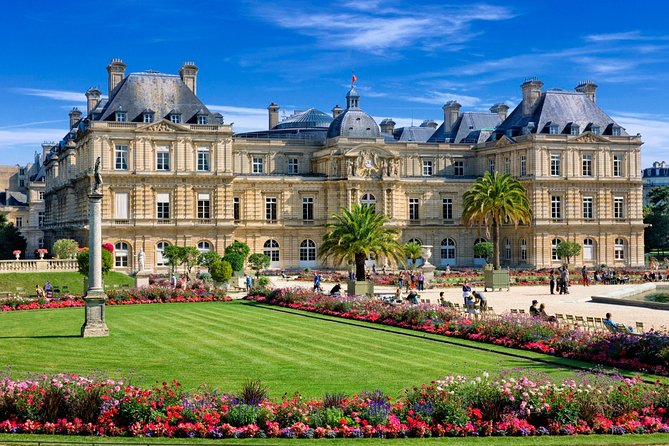 Private Transfer: Paris City to Paris Airport CDG in Two Vans - Positive Review 2 - Very Efficient and Helpful