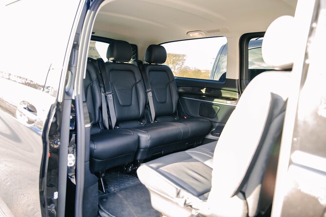Private Transfer Paris - Transportation and Pickup