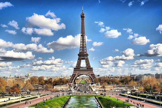 Private Transfer: Paris Train Station to Paris Airport CDG in Van - Pick-up Options in Paris