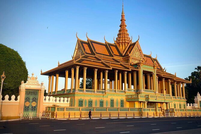 Private Transfer : Phnom Penh  Sihanouk Ville - The Vehicle and Service Quality