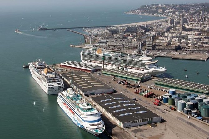Private Transfer: Port of LE HAVRE to Paris Airport CDG in Luxury Van - Infant Seat Availability