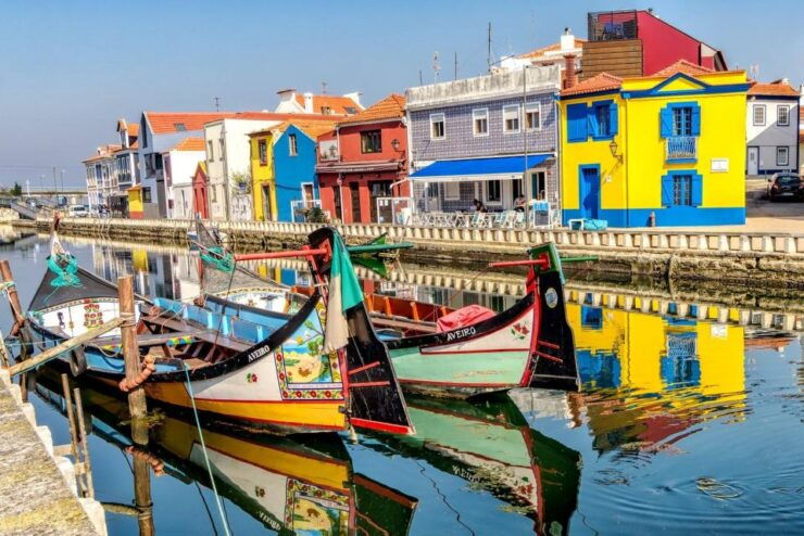 Private Transfer Porto To/From Lisbon + Attractions Stops - Activity Description