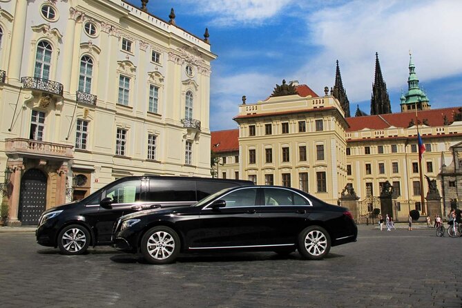Private Transfer: Prague to Vienna - Pickup and Drop-off Details