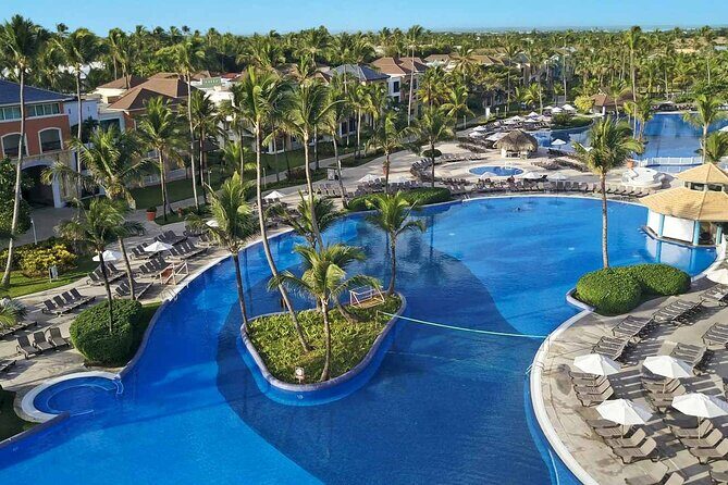 Private Transfer Punta Cana Airport to from Ocean Blue and Sand - Why Choose This Private Transfer?  