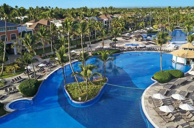 Private Transfer Punta Cana Airport to from Ocean Blue and Sand - The Experience from Reviews  