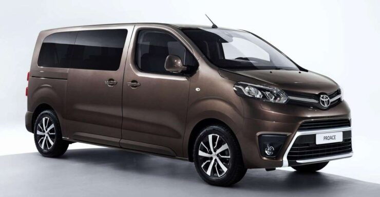 Private Transfer: Selfoss to Keflavik Airport (Van 7 Pax) - Booking Details