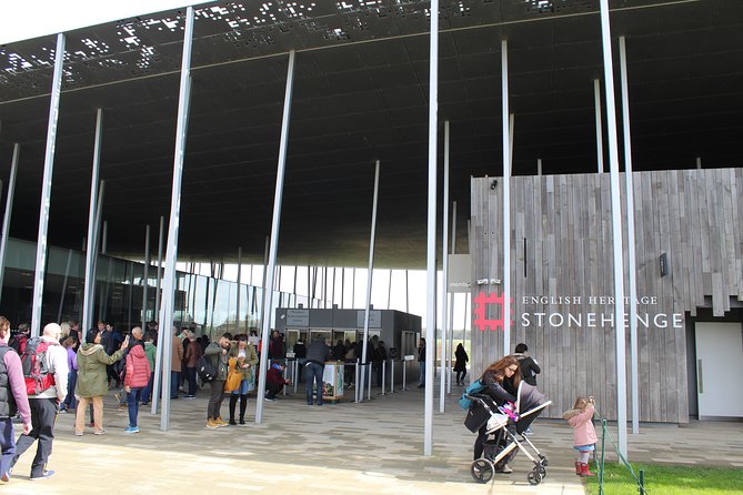 Private Transfer Southampton Cruise Port to London Via Stonehenge & Wilton House - Common Questions