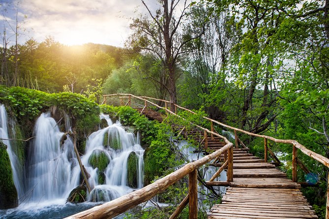 Private Transfer Split - Zagreb With a Stop at Plitvice Lakes National Park - Highlights of Plitvice Lakes Visit