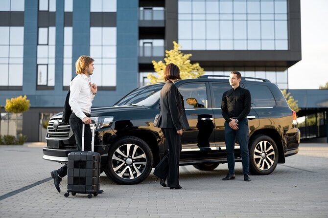 Private Transfer to and from SAN San Diego International Airport - A Detailed Look at the Service