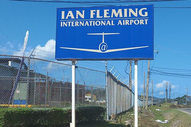 Private Transfer To And From the Ocho Rios Airport/ Ian Fleming - Introduction