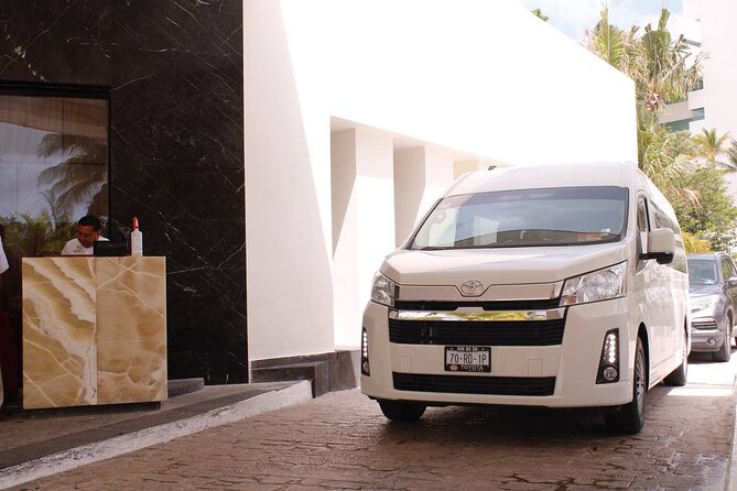 Private Transfer to Cancun Airport to Hotel Zone - Reviews
