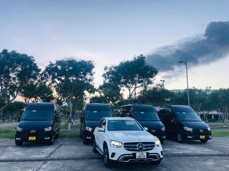Private Transfer to Da Nang Hotels or to Hoi an City - Driver and Customer Service Details