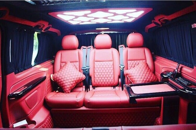 Private Transfer to Istanbul Airport - Selecting Date and Travelers