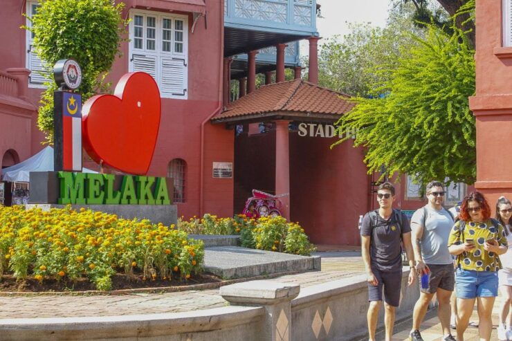 Private Transfer: to Malacca City From Kuala Lumpur - Comfortable Journey to Malacca