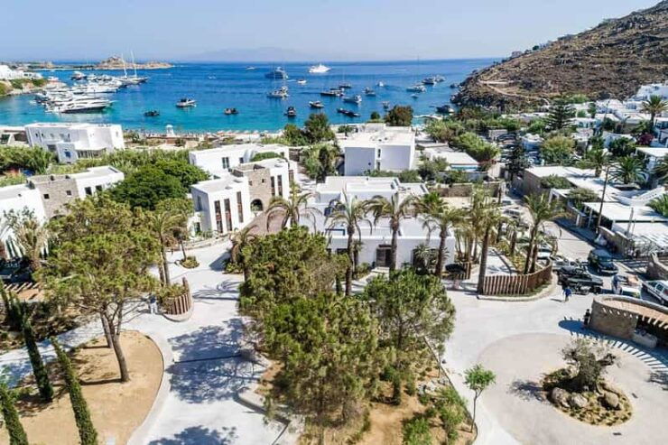 Private Transfer To Mykonos Beach Clubs With Luxury VAN - Transportation Experience