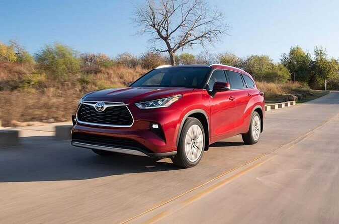 Private Transfer to or from Toronto Pearson International Airport - Pricing and Value