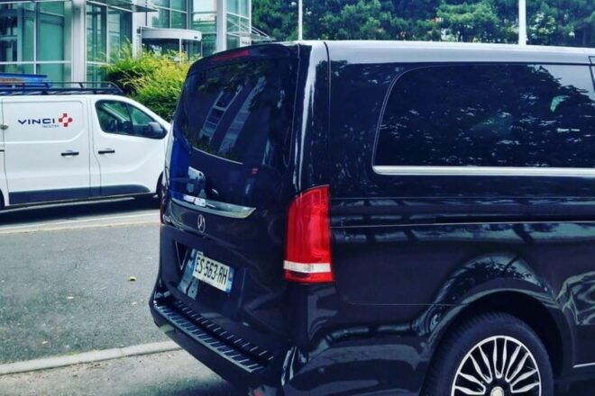 Private Transfer to Paris & Airport, Orly, CDG From Le Havre - Meeting Your Driver