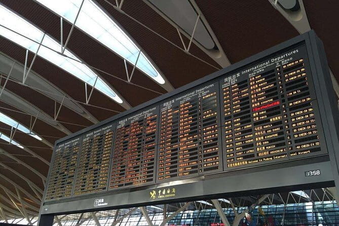 Private Transfer to Pudong Airport from Shanghai Hongqiao Railway Station - A Deep Dive into the Experience