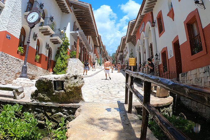 Private Transfer to Xplor/Xplor fire/Xenses, roundtrip from PDC - The Details of Your Journey